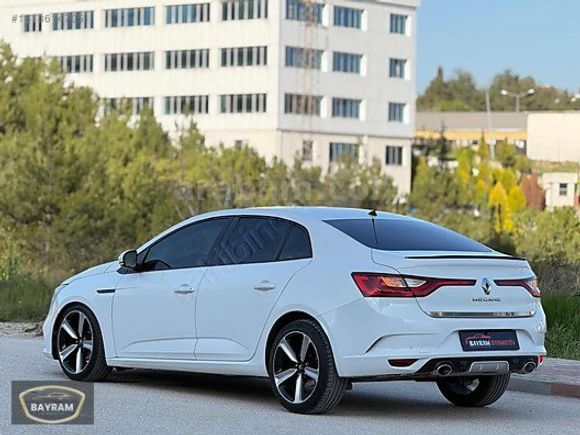 BAYRAM OTOMOTİV DEN HATASIZ MEGANE