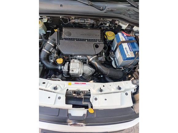 Sahibinden Fiat Doblo Combi 1.3 Ecojet Premio Plus 2017 Model  195.000 km Beyaz