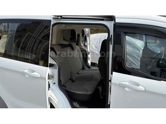 Sahibinden Ford Tourneo Courier 1.6 TDCi Titanium 2017 Model 