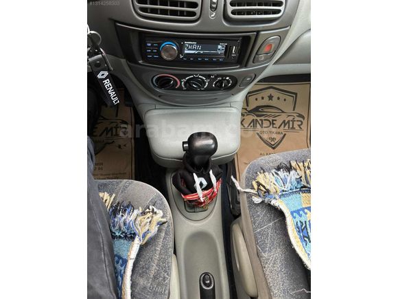 EFENDİ'DEN OTOMATİK RENAULT SCENİC 1.6 AİLE ARACI