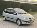 EFENDİ'DEN OTOMATİK RENAULT SCENİC 1.6 AİLE ARACI