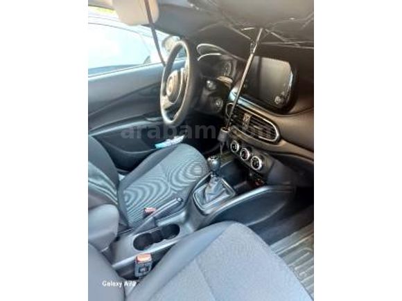 Sahibinden Fiat Egea 1.4 Fire Easy 2022 Model