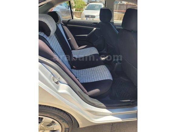 TERTEMİZ AİLE ARACI MOTOR MEKANİK MÜKEMMEL