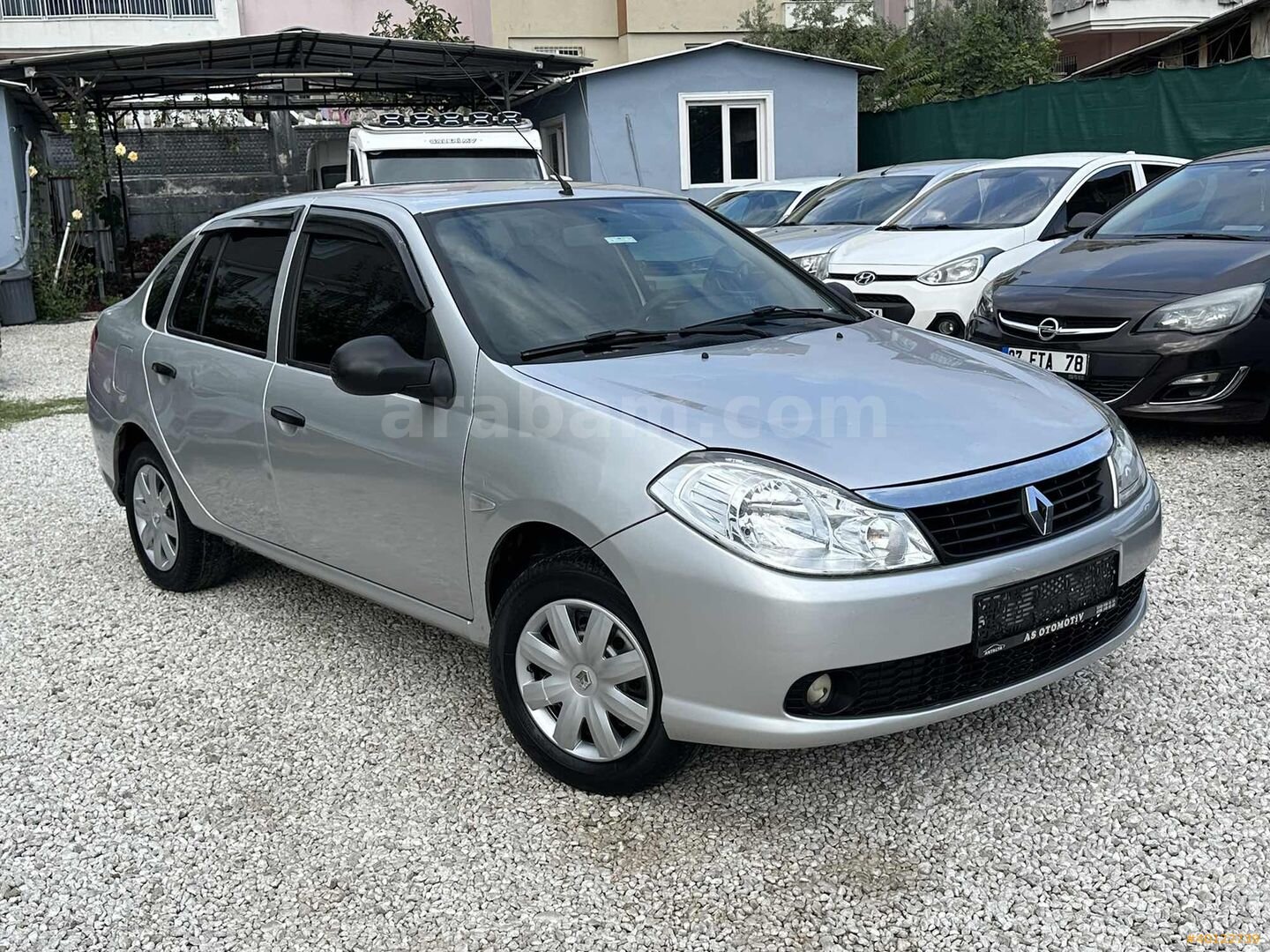 Galeriden Renault Symbol 1.2 Authentique 2011 Model Antalya 129.000 km Gri 7