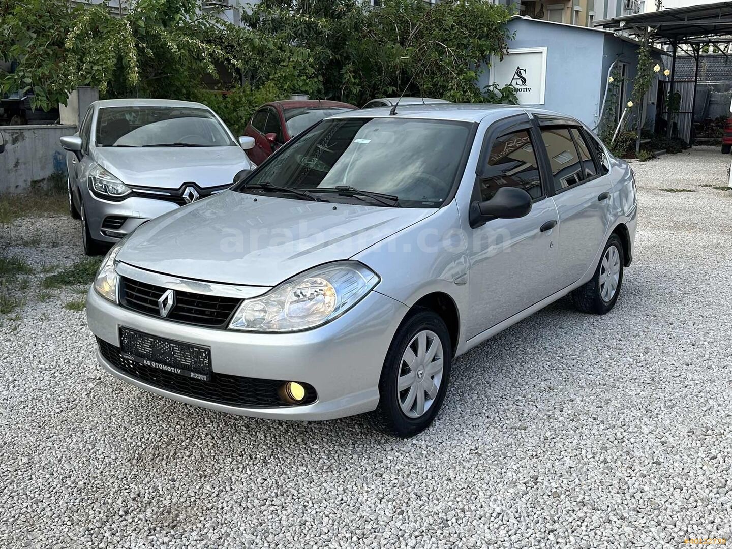 Galeriden Renault Symbol 1.2 Authentique 2011 Model Antalya 129.000 km Gri 4