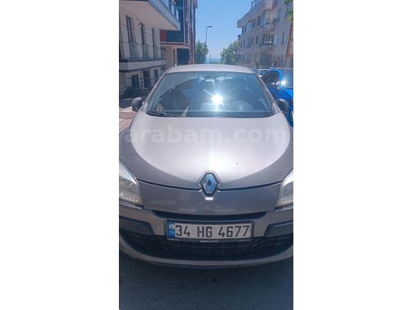 Sahibinden Renault Megane 1.5 dCi Expression 2011 OTOMATİK VİTESModel