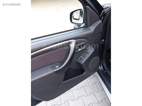 DACİA DUSTER LAUREATE 4X2 ÇOK TEMİZ ASKERİ PERSONELDEN