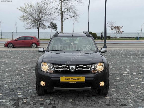 2017 DUSTER 4X4 LAUREATE LOOK