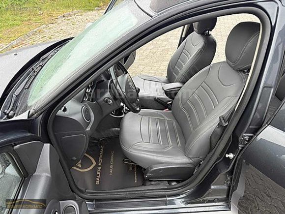 -KORKMAZ'DAN-BOYASIZ-132.000KM-LAUREATE LOOK-4*4-EMSALSİZ-