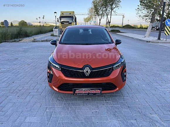 KARAPINAR OTOMOTİV DEN 2023 CLİO 1.0 TCE OTOMATİK