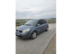 Sahibinden Renault Scenic 1.6 Dynamique 2005 Model