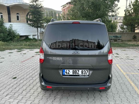Sahibinden Ford Tourneo Courier 1.5 TDCi Titanium Plus 2021 Model 