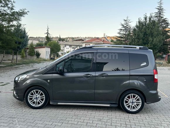 Sahibinden Ford Tourneo Courier 1.5 TDCi Titanium Plus 2021 Model 