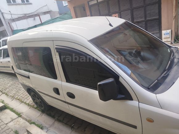 Sahibinden Opel Combo 1.7 DTI 2003 Model  420.000 km Beyaz