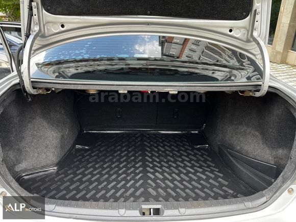 2009 TOYOTA COROLLA.. 1.4 D-4D