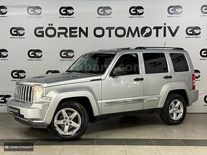 Galeriden Jeep Cherokee 2.8 CRD Limited 2011 Model Bursa 174.000 km Gri