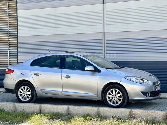 AD AUTO'DAN 2012 MODEL HATASIZ BOYASIZ EN DOLU OTOMATİK FLUENCE