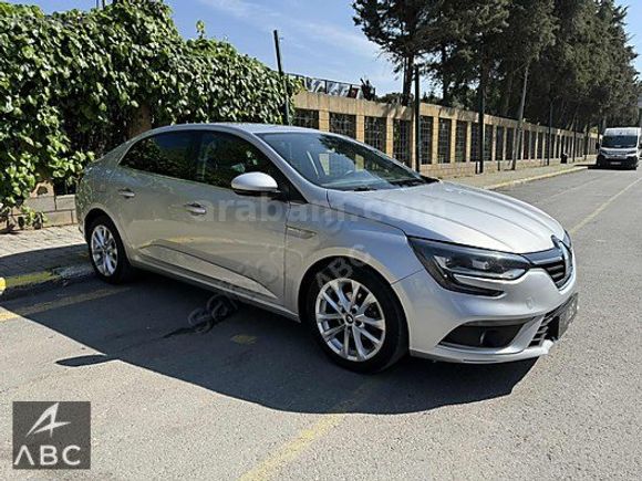 ?BC | 2020 MODEL 103.000 KM 'DE RENAULT MEGANE 1.5 BLUEDCI ICON