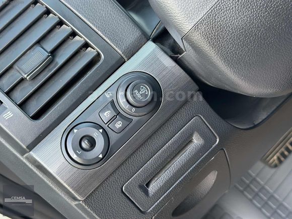 "CEMSA" AUTO'DAN DEĞİŞENSİZ BOYASIZ 7 KİŞİLİK 4X4 SUNROOF