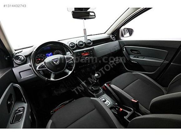 2021 MODEL FULL AKSESUARLI 4x4 DUSTER BİRİNCİ SINIF TEMİZLİKTE