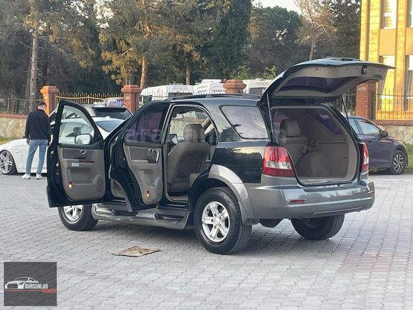 DURSUNLAR'DAN 2006 MODEL KİA SORENTO OTOMOTİK ISITMA SANROF