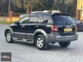 DURSUNLAR'DAN 2006 MODEL KİA SORENTO OTOMOTİK ISITMA SANROF