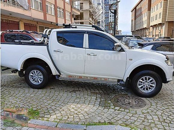 2015 FULL BAKIMLI 4X2 L-200