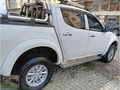 2015 FULL BAKIMLI 4X2 L-200