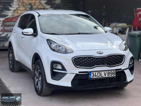 HATASIZ BOYASIZ 2020 MODEL KİA SPORTAGE 1.6 DCİ DİZEL OTOMATİK