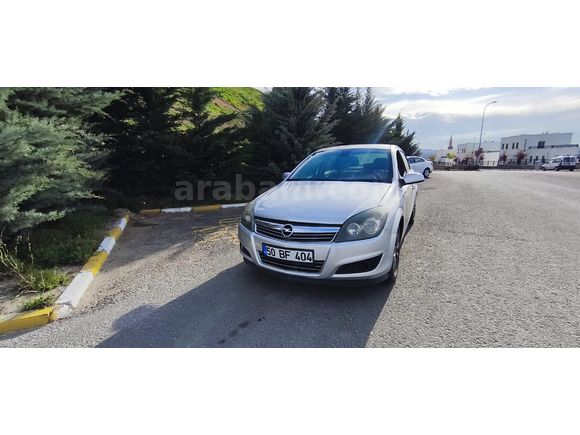 Sahibinden Opel Astra 1.3 CDTI Enjoy 111.Yıl 2011 Model  240.000 km Gri
