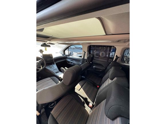 Sahibinden Opel Combo 1.5 CDTI Ultimate 2023 Model 