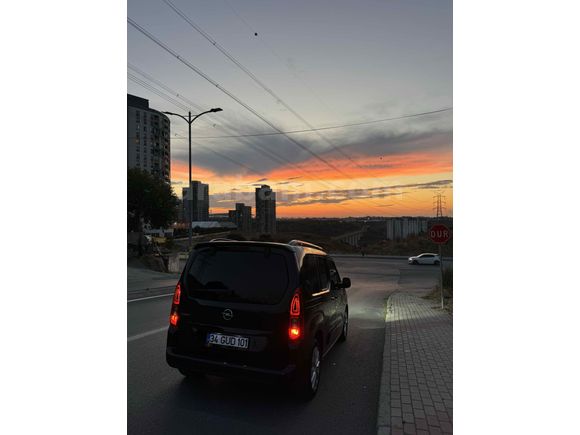Sahibinden Opel Combo 1.5 CDTI Ultimate 2023 Model 