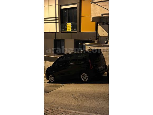 Sahibinden Opel Combo 1.5 CDTI Ultimate 2023 Model 