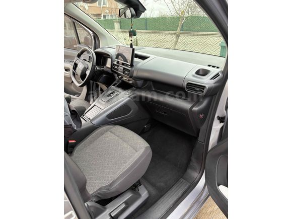 Sahibinden Opel Combo 1.5 CDTI Ultimate 2024 Model 