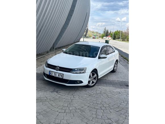 Sahibinden Volkswagen Jetta 1.2 TSi Comfortline 2013 Model  190.000 km Beyaz