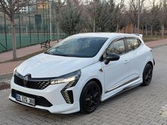 2024 CLİO 1.0 TCE X-TRONİC EVOLUTİON GSR2  HATASIZ BOYASİZ TRAMERSİZ  22.000 KM TAKAS OLABİLİR