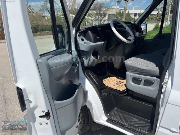 "YOLCU" dan 16+1 çift teker jumbo 140 orijinal minibüs 258ooo km