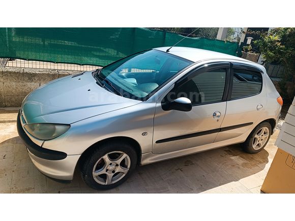 Sahibinden Peugeot 206 1.4 HDi X-Design 2006 Model  271000 km Gri (metalik)