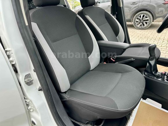 ELÇİ OTOMOTİVDEN HATASIZ 2014 MODEL 148 BİN KM MULTİMEDİA EKRAN