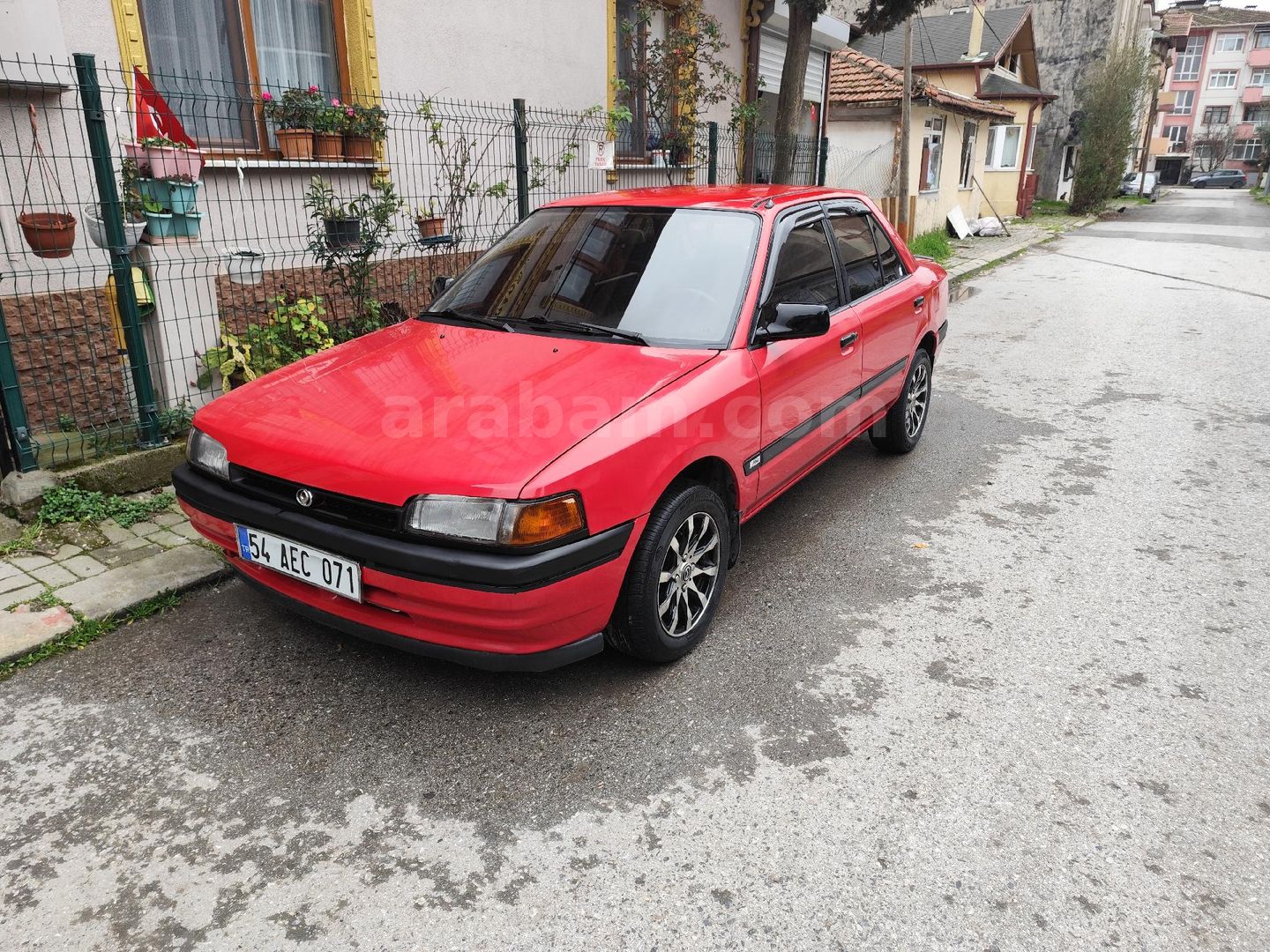 Sahibinden Mazda 323 1.6 GLX 1997 Model Sakarya 396.600 km Kırmızı