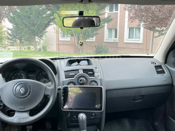 Sahibinden Renault Megane 1.6 Authentique 2005 Model 