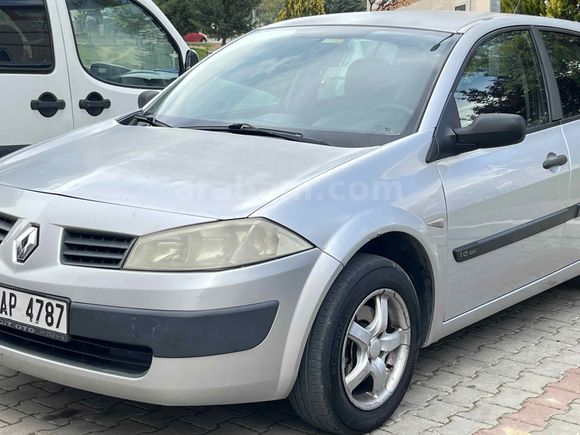 Sahibinden Renault Megane 1.6 Authentique 2005 Model 