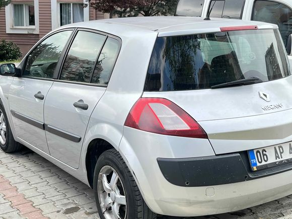 Sahibinden Renault Megane 1.6 Authentique 2005 Model 