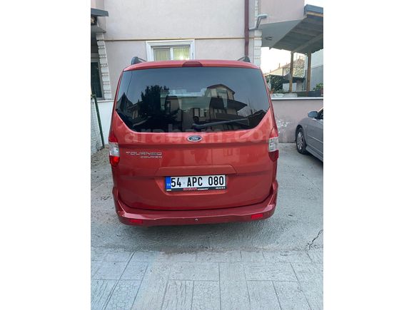Sahibinden Ford Tourneo Courier 1.6 TDCi Titanium Plus 2015 Model