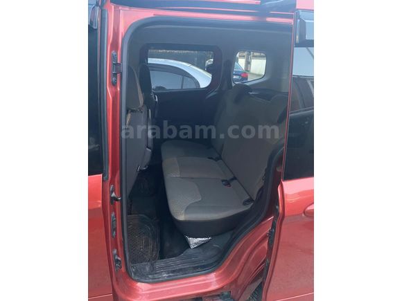 Sahibinden Ford Tourneo Courier 1.6 TDCi Titanium Plus 2015 Model