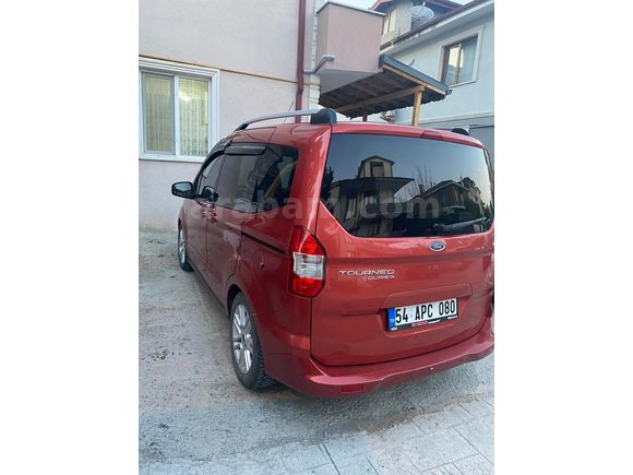 Sahibinden Ford Tourneo Courier 1.6 TDCi Titanium Plus 2015 Model