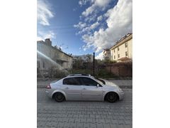 Sahibinden Renault Megane 1.5 dCi Privilege 2006 Model 