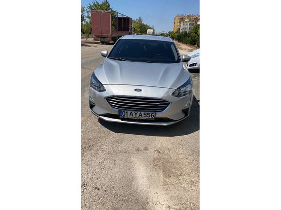 Sahibinden Ford Focus 1.5 TDCi Trend X 2020 Model Kocaeli 139.000 km Gri