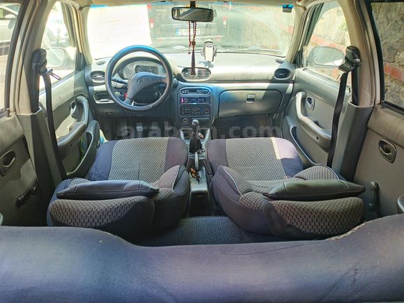Beyaz Accent 1.5 GLS 98 Model Bakımlı