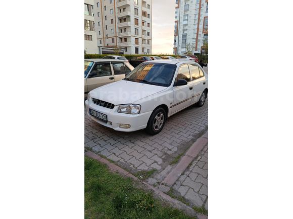 Sahibinden Hyundai Accent 1.3 LX Allegro 2001 Model